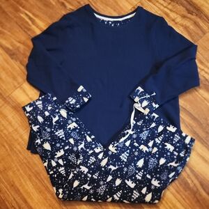 Cuddl Duds Blue Pajama Set with Polar Bear Print